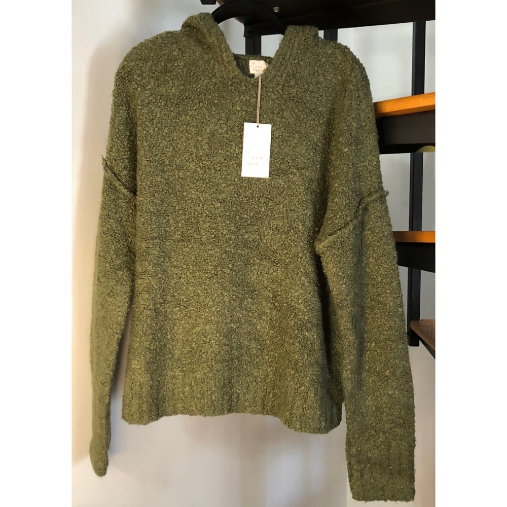 A New Day Woman’s Olive Hoodie Sweater Size M NWT